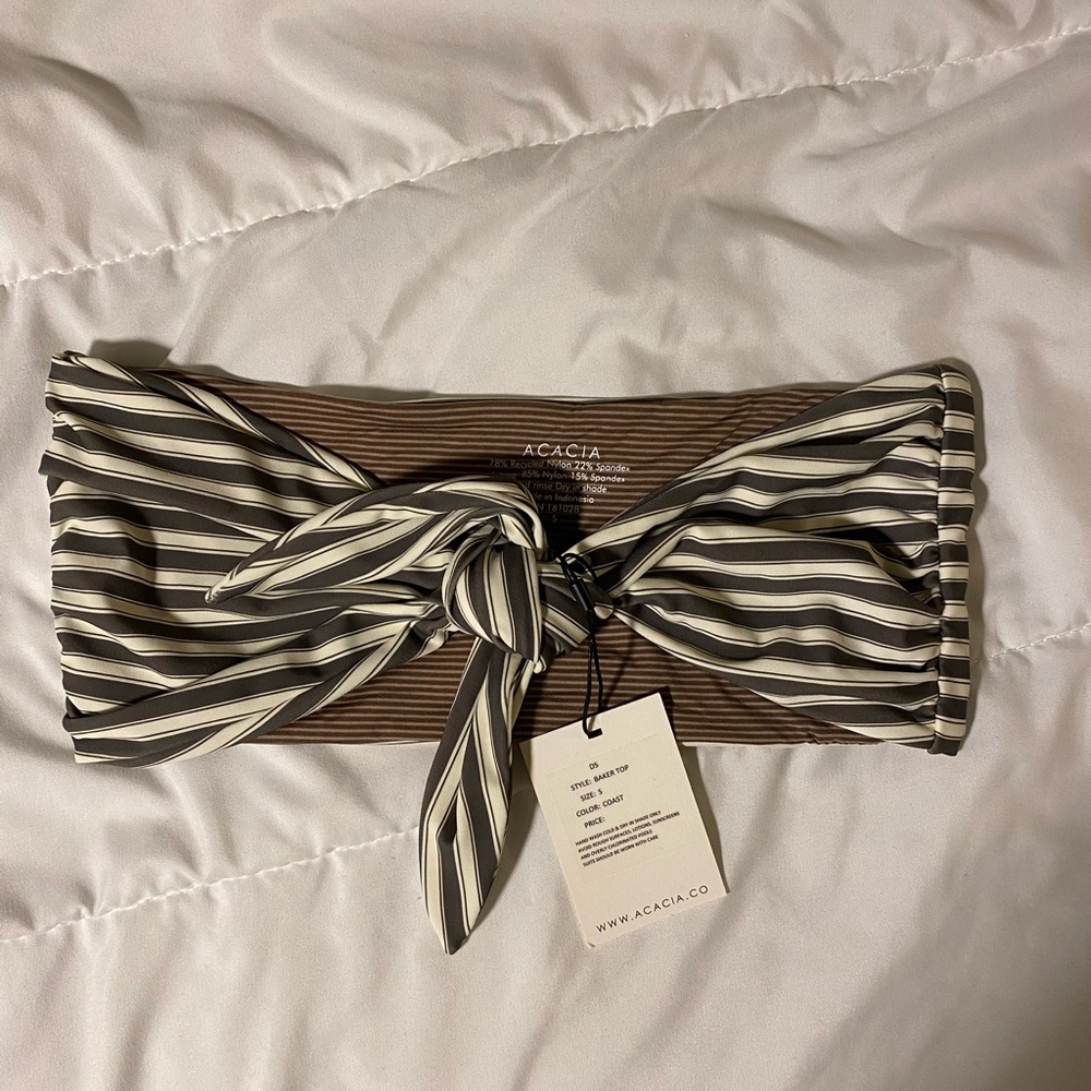 Acacia bikini top